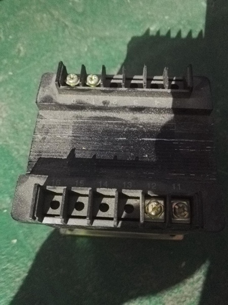 小型变压器设备1